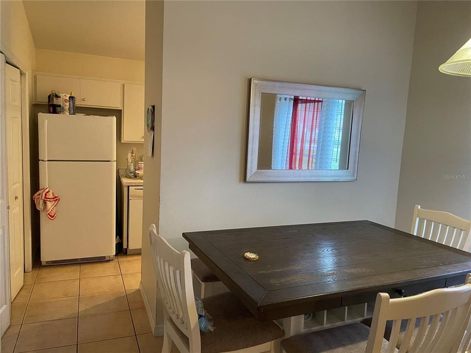 For Sale: $350,000 (4 beds, 0 baths, 2211 Square Feet)