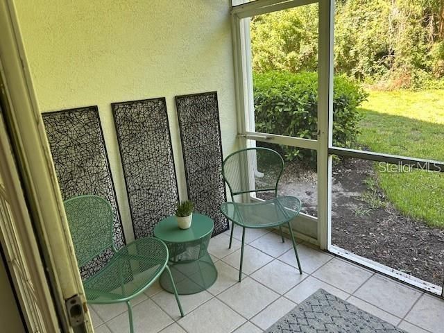 For Rent: $2,900 (2 beds, 2 baths, 1114 Square Feet)