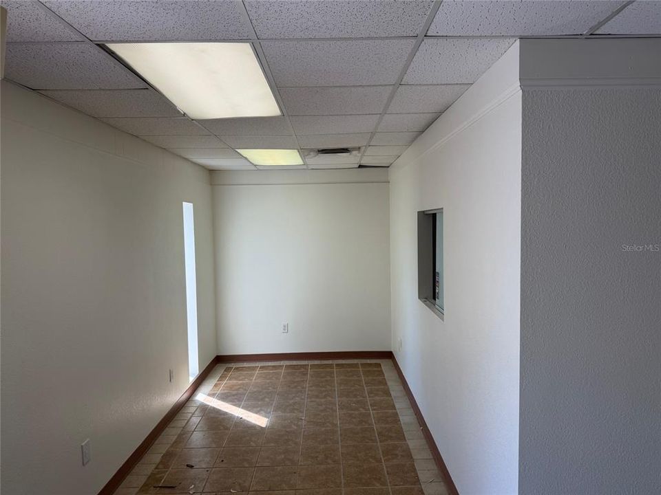 For Sale: $11,376 (0 beds, 0 baths, 711 Square Feet)