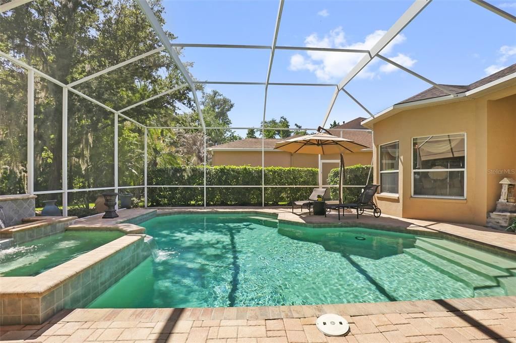 For Sale: $960,000 (5 beds, 4 baths, 3891 Square Feet)