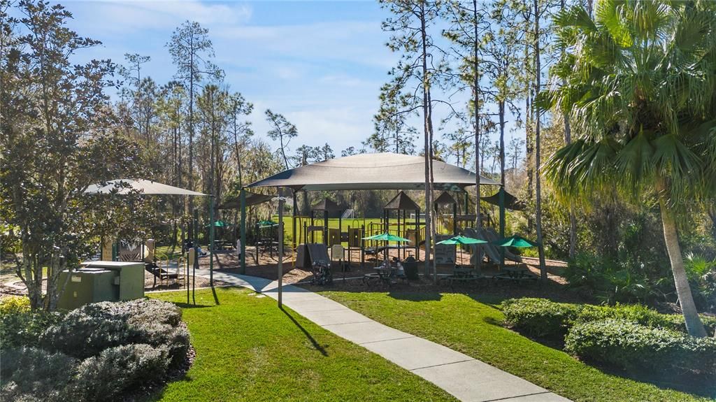 For Sale: $960,000 (5 beds, 4 baths, 3891 Square Feet)