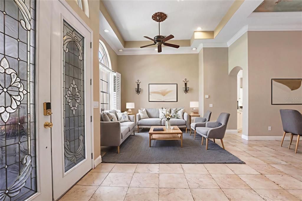 For Sale: $960,000 (5 beds, 4 baths, 3891 Square Feet)