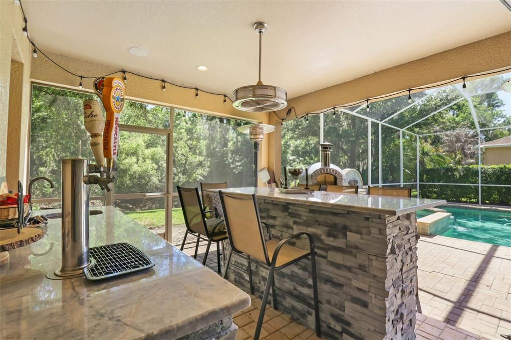 For Sale: $960,000 (5 beds, 4 baths, 3891 Square Feet)