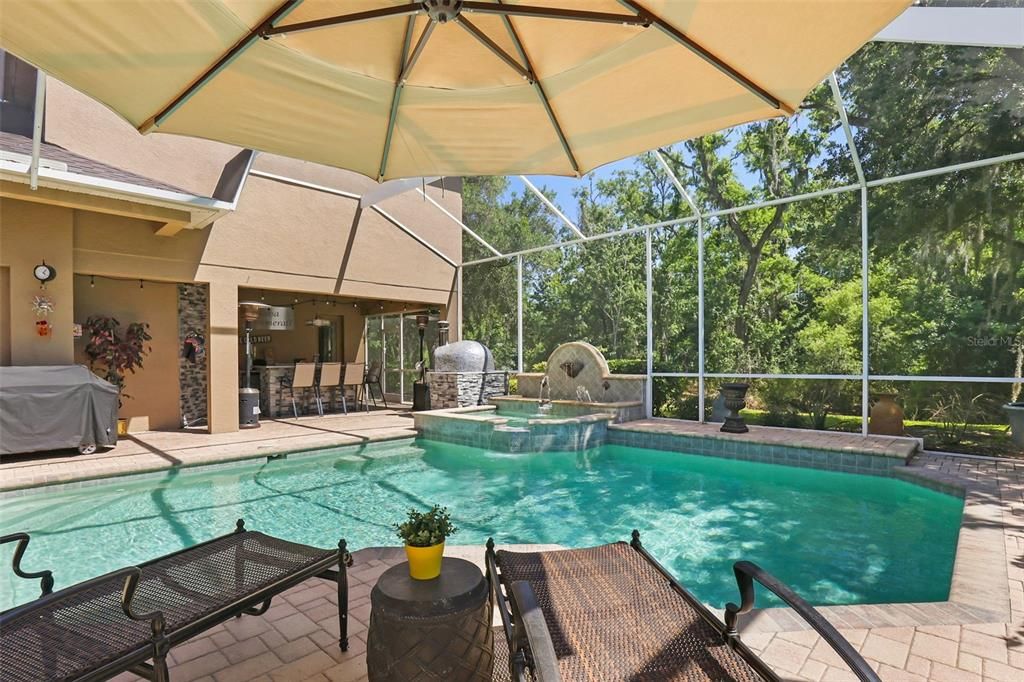 For Sale: $960,000 (5 beds, 4 baths, 3891 Square Feet)