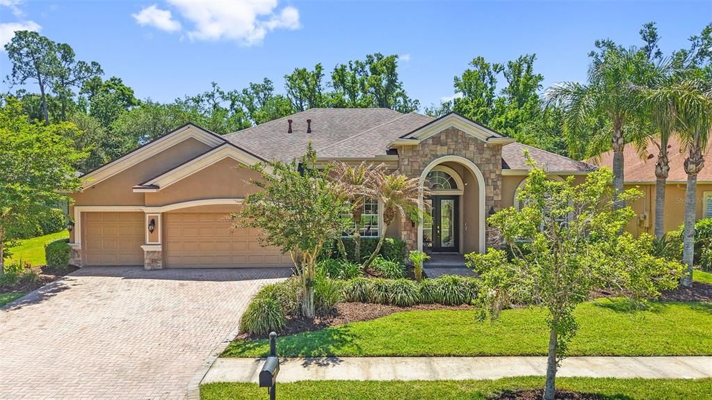 For Sale: $960,000 (5 beds, 4 baths, 3891 Square Feet)