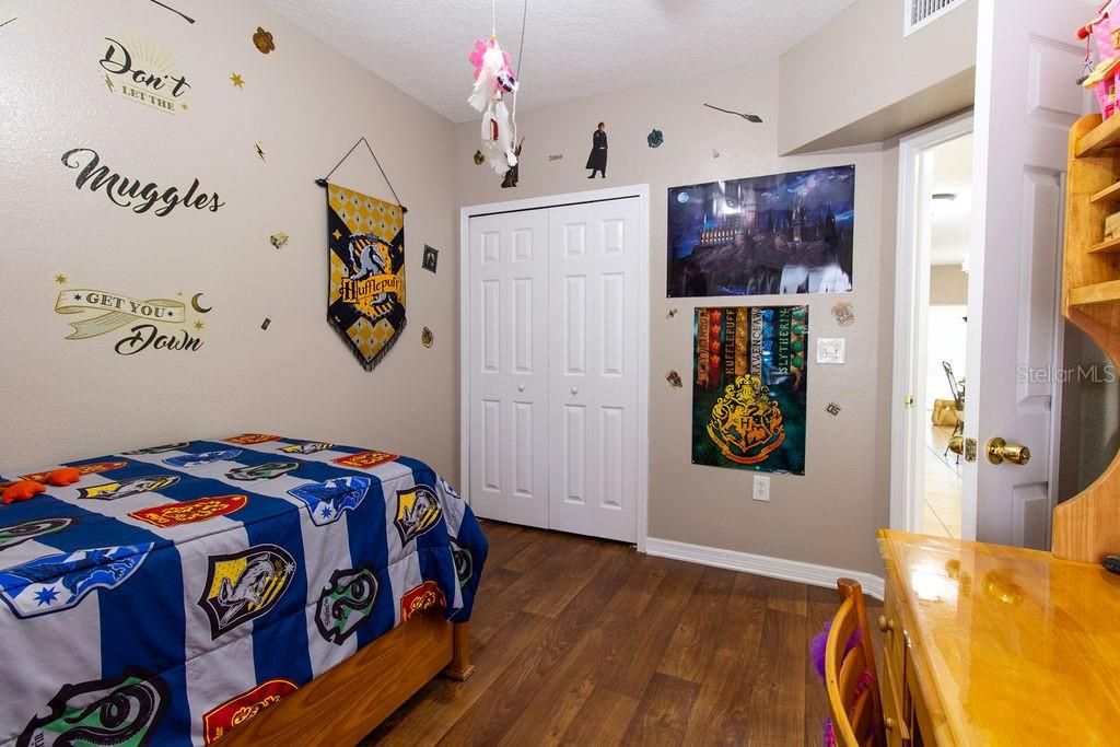 For Sale: $169,000 (3 beds, 2 baths, 1151 Square Feet)