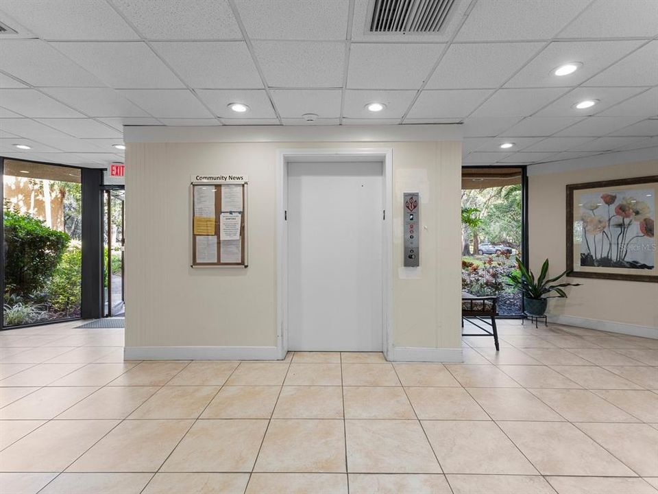 For Sale: $204,900 (2 beds, 2 baths, 1250 Square Feet)
