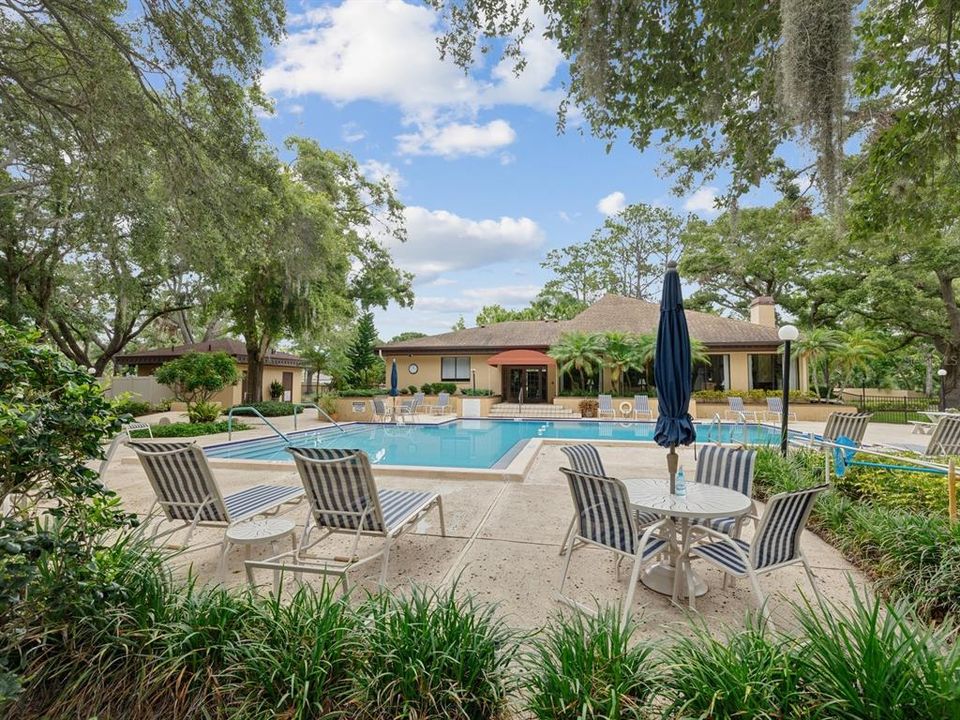 For Sale: $204,900 (2 beds, 2 baths, 1250 Square Feet)
