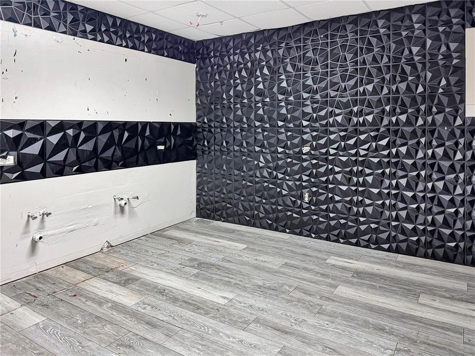 待售: $379,000 (0 贝兹, 0 浴室, 1840 平方英尺)