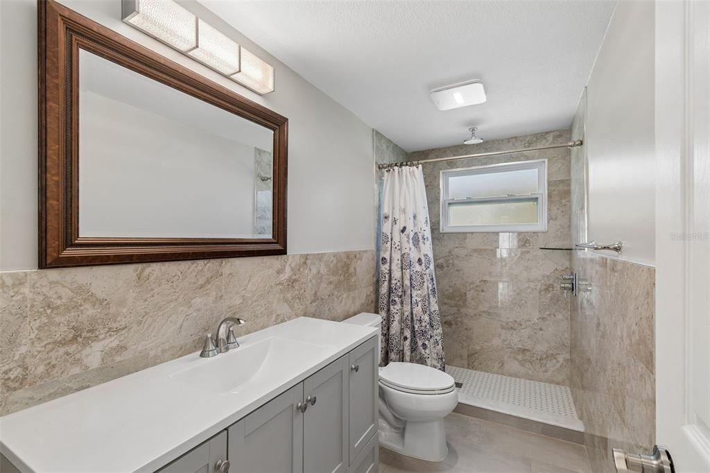 En Venta: $429,000 (2 camas, 2 baños, 1116 Pies cuadrados)