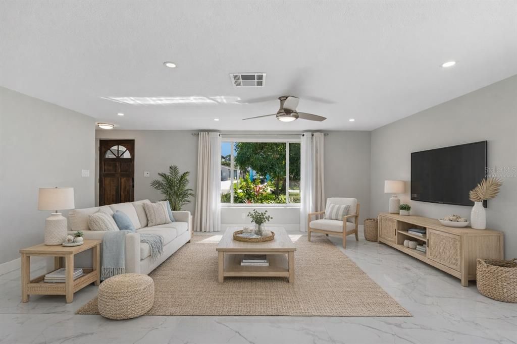 En Venta: $429,000 (2 camas, 2 baños, 1116 Pies cuadrados)
