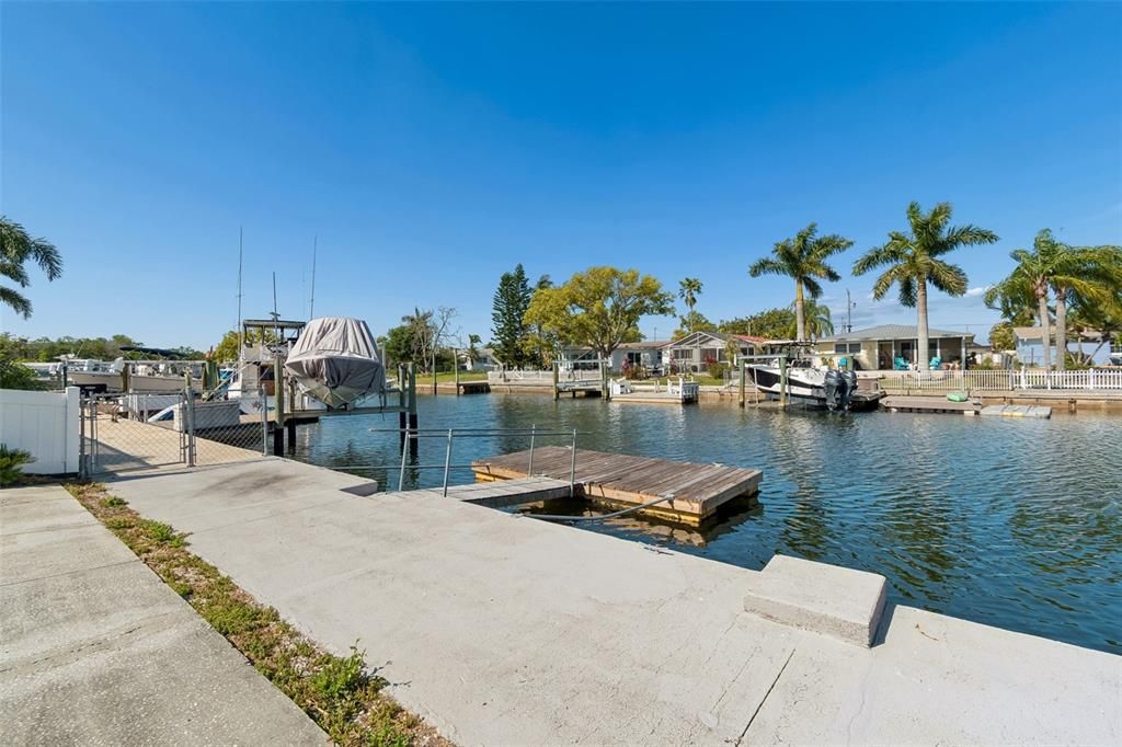 En Venta: $429,000 (2 camas, 2 baños, 1116 Pies cuadrados)