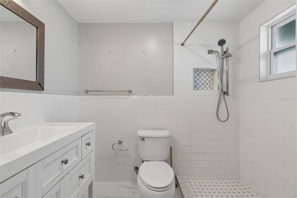 En Venta: $429,000 (2 camas, 2 baños, 1116 Pies cuadrados)