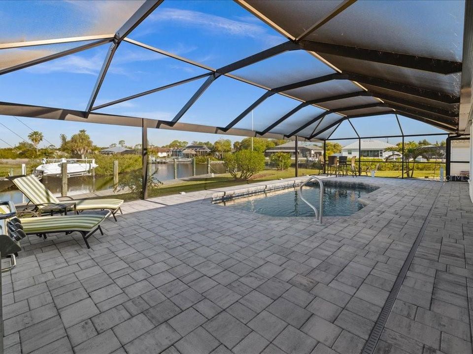 На продажу: $699,000 (3 спален, 2 ванн, 1763 Квадратных фут)