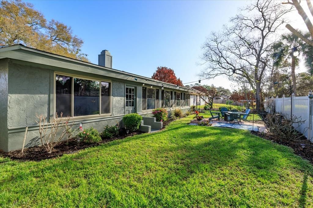 For Sale: $769,995 (3 beds, 2 baths, 2469 Square Feet)
