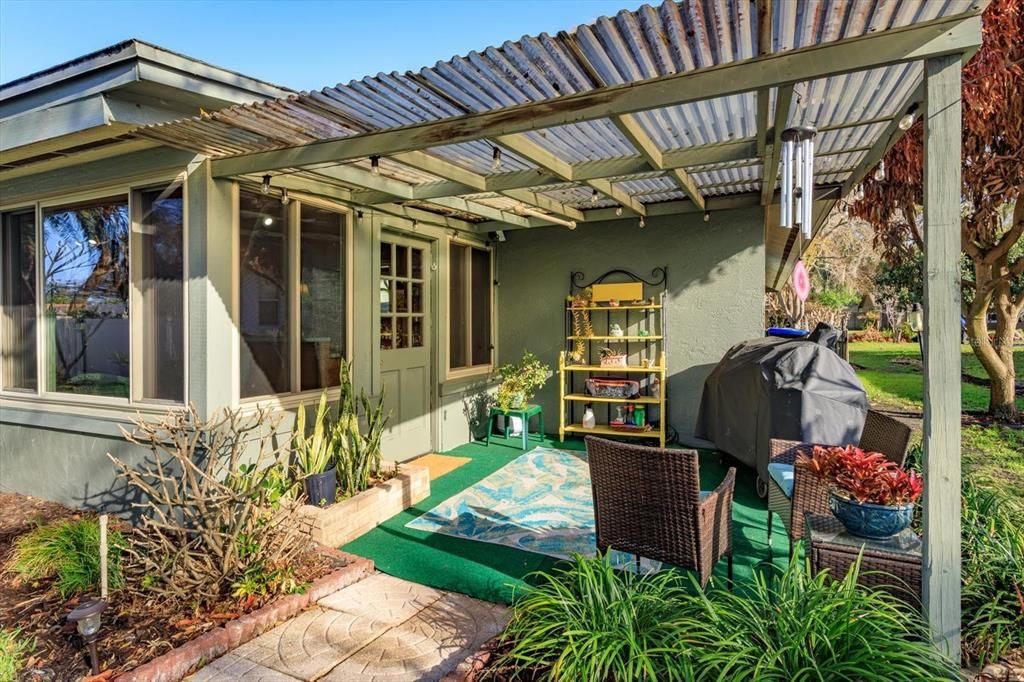 For Sale: $769,995 (3 beds, 2 baths, 2469 Square Feet)