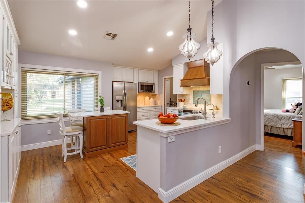 For Sale: $769,995 (3 beds, 2 baths, 2469 Square Feet)