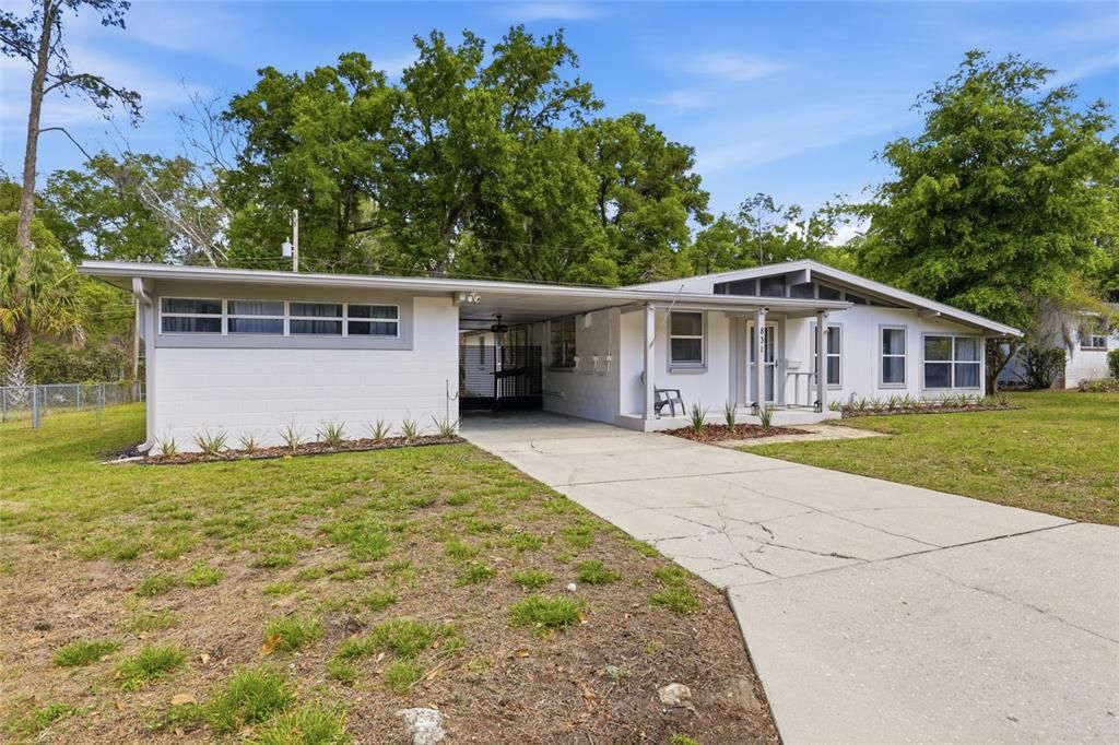 For Sale: $649,900 (4 beds, 4 baths, 2407 Square Feet)