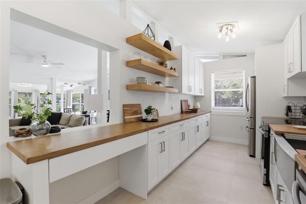 For Sale: $649,900 (4 beds, 4 baths, 2407 Square Feet)