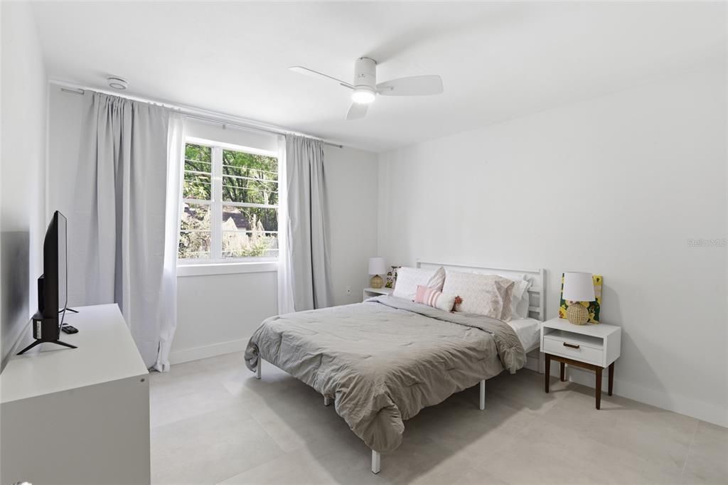 For Sale: $649,900 (4 beds, 4 baths, 2407 Square Feet)