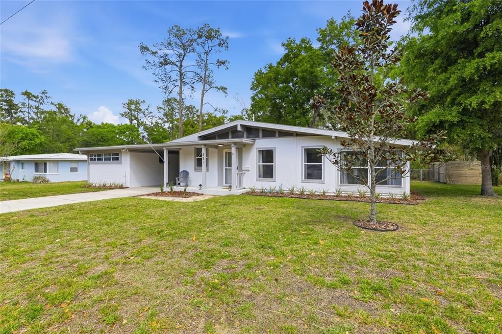 For Sale: $649,900 (4 beds, 4 baths, 2407 Square Feet)