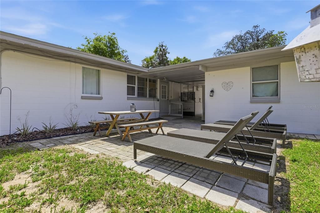 For Sale: $649,900 (4 beds, 4 baths, 2407 Square Feet)