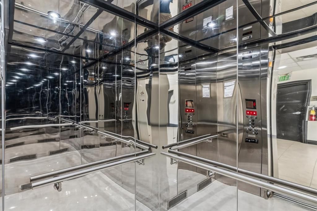 En Venta: $295,740 (0 camas, 0 baños, 0 Pies cuadrados)