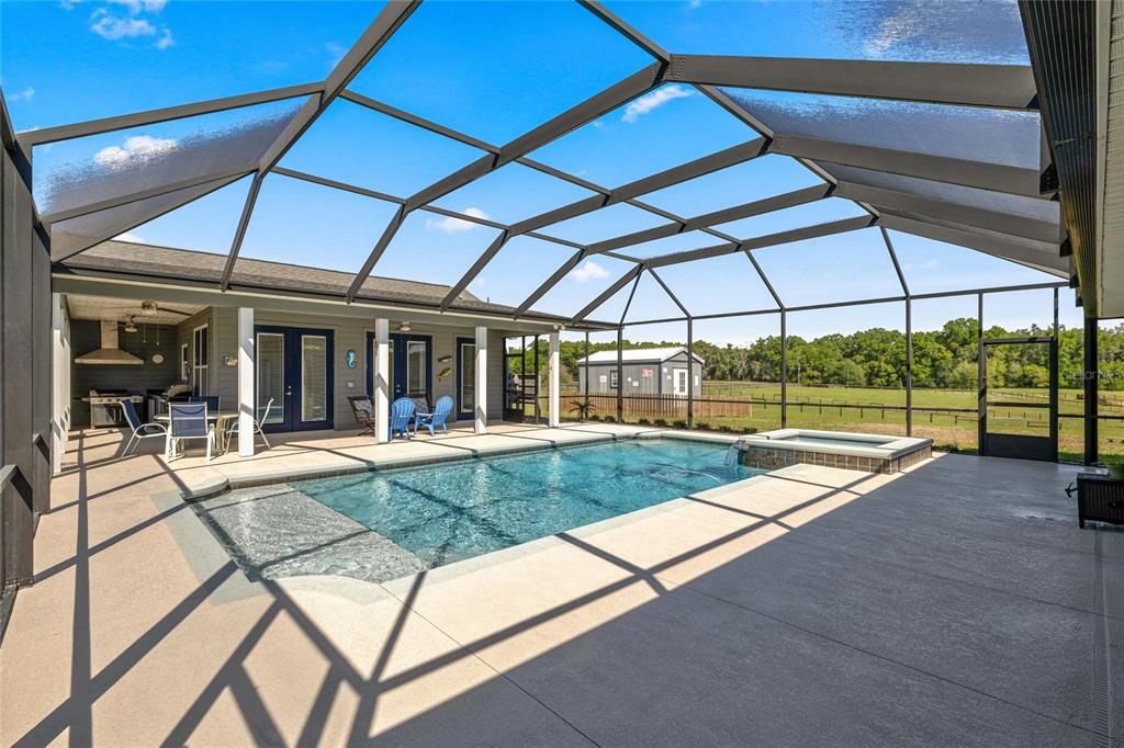 For Sale: $1,150,000 (3 beds, 2 baths, 1564 Square Feet)