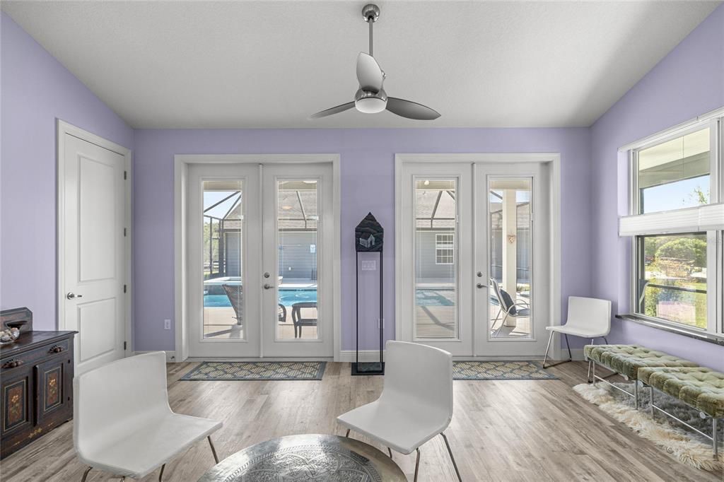 For Sale: $1,150,000 (3 beds, 2 baths, 1564 Square Feet)