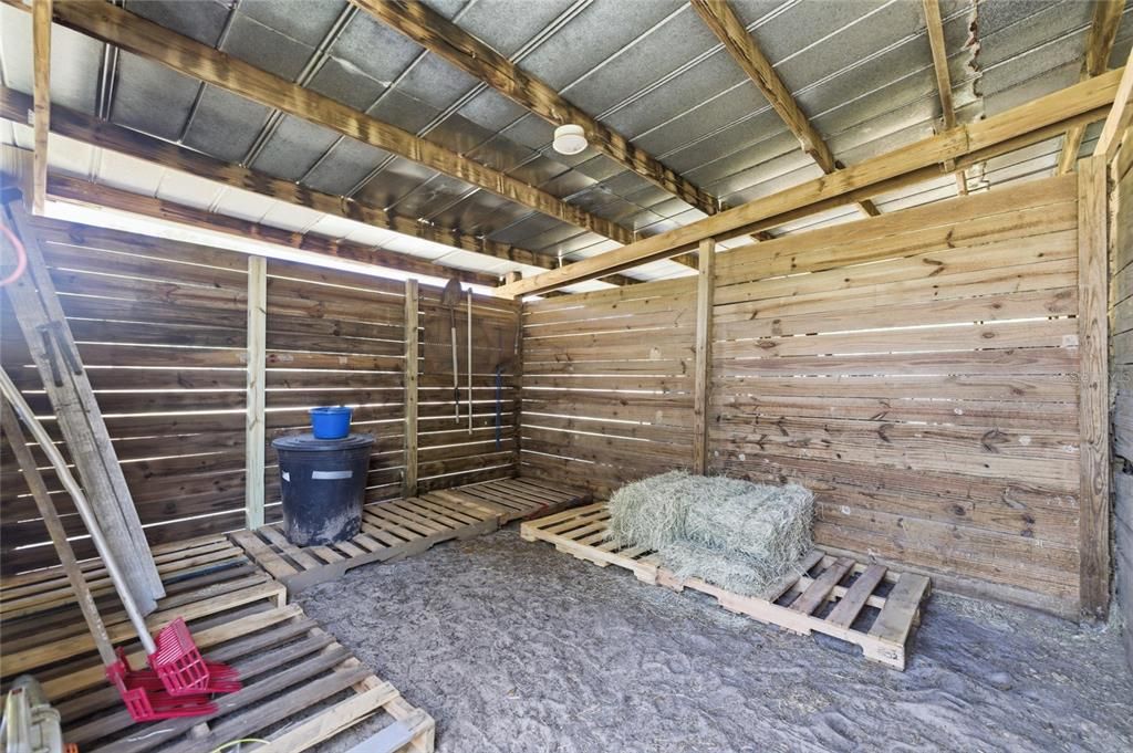 For Sale: $1,150,000 (3 beds, 2 baths, 1564 Square Feet)