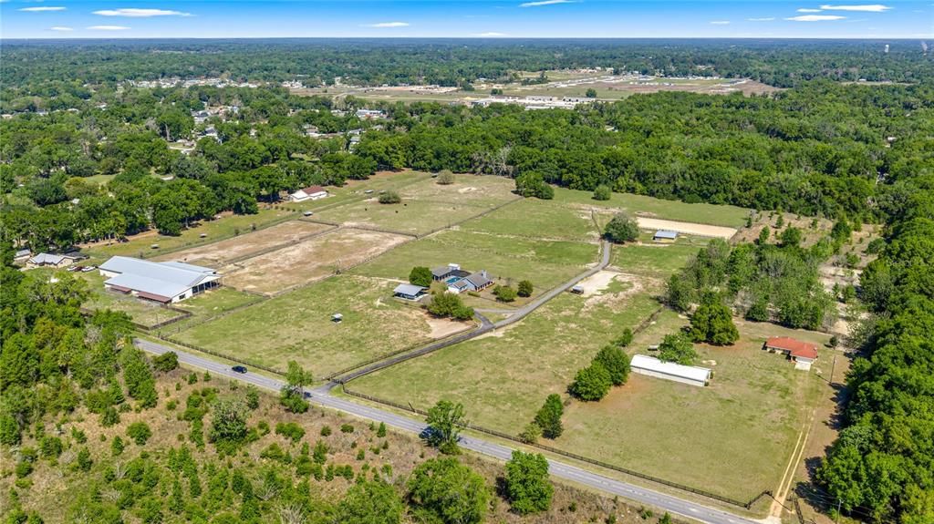 For Sale: $1,150,000 (3 beds, 2 baths, 1564 Square Feet)