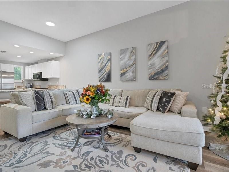 For Rent: $4,200 (2 beds, 2 baths, 1215 Square Feet)