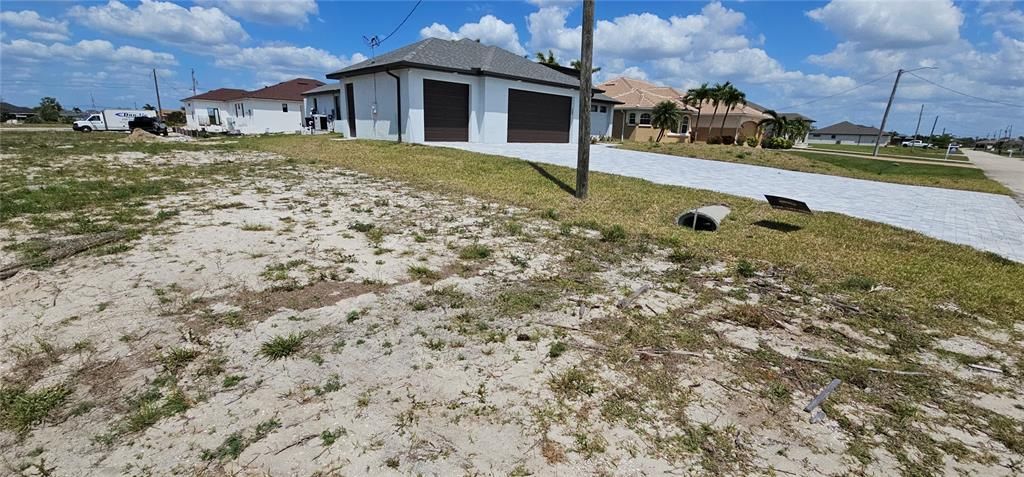 На продажу: $595,000 (3 спален, 3 ванн, 2048 Квадратных фут)