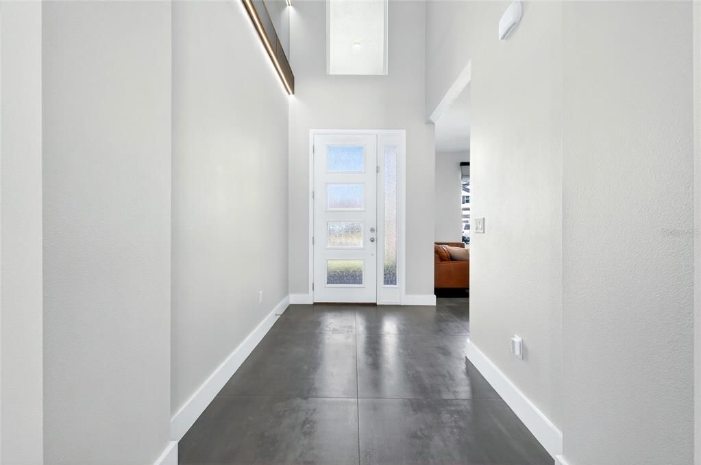 En Venta: $1,084,999 (5 camas, 4 baños, 3617 Pies cuadrados)