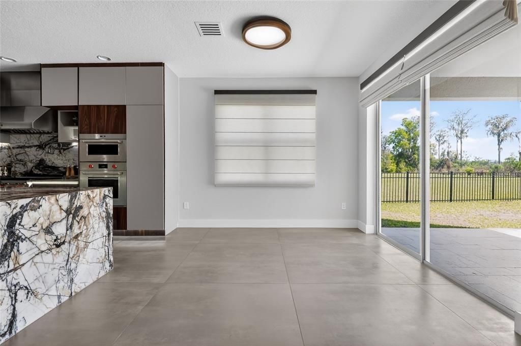 En Venta: $1,084,999 (5 camas, 4 baños, 3617 Pies cuadrados)