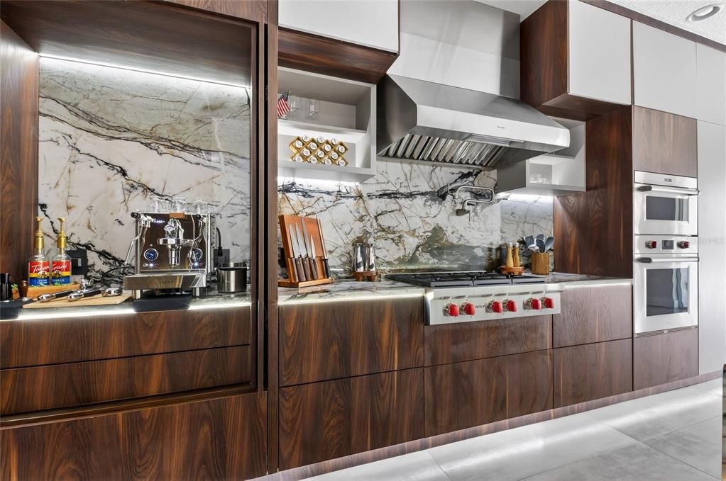 En Venta: $1,084,999 (5 camas, 4 baños, 3617 Pies cuadrados)