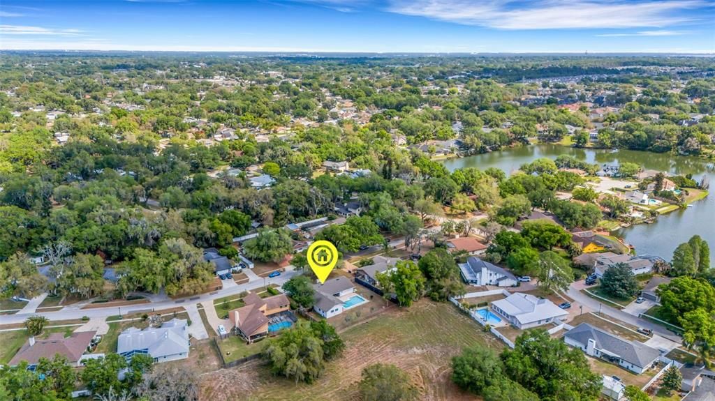 Activo con contrato: $579,900 (4 camas, 3 baños, 2725 Pies cuadrados)