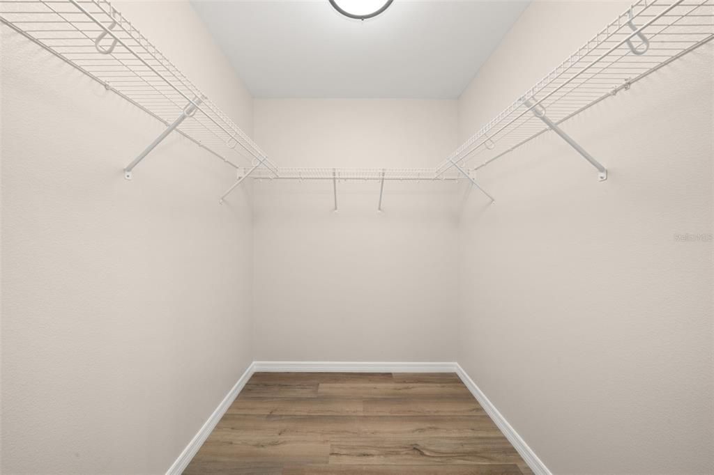 Active With Contract: $324,900 (3 beds, 2 baths, 1445 Square Feet)
