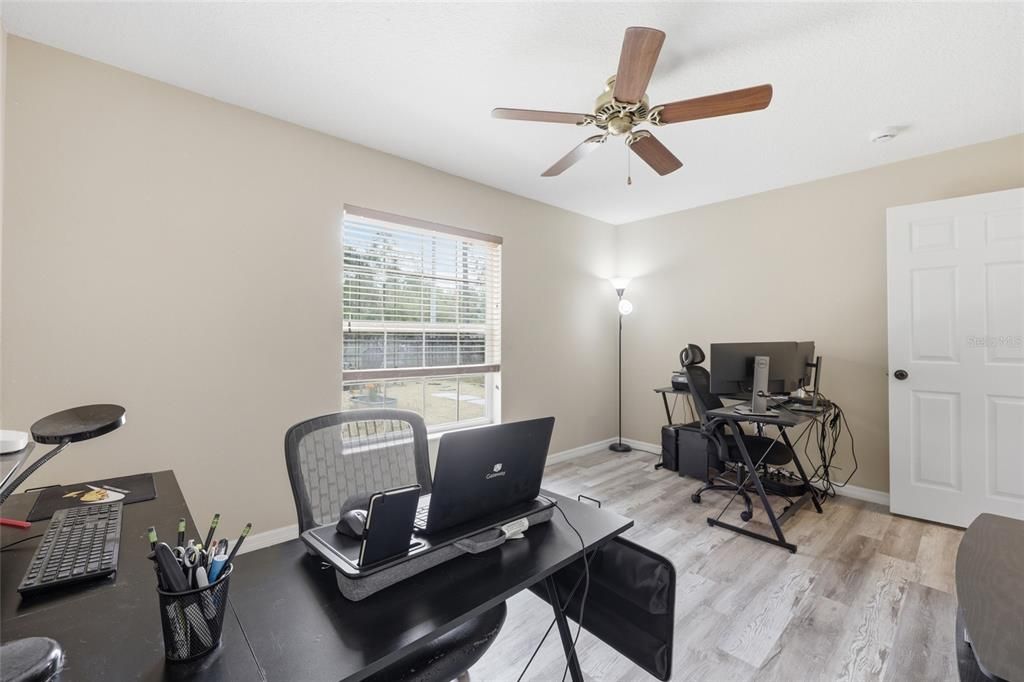 Activo con contrato: $270,000 (3 camas, 2 baños, 1200 Pies cuadrados)