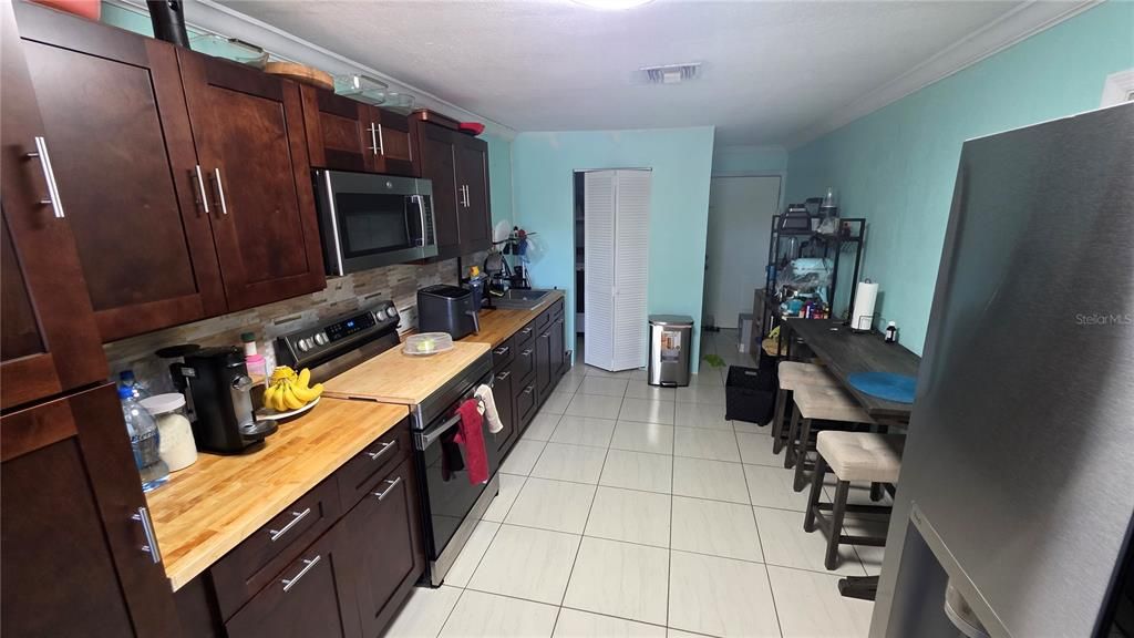En Venta: $199,900 (2 camas, 1 baños, 971 Pies cuadrados)