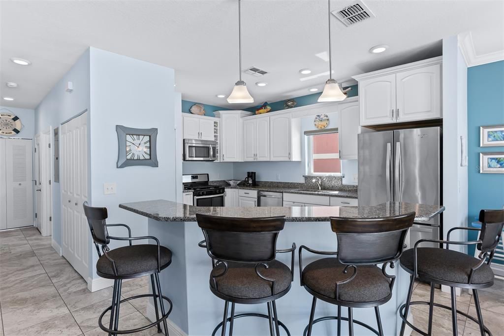 For Sale: $3,650,000 (4 beds, 3 baths, 2128 Square Feet)