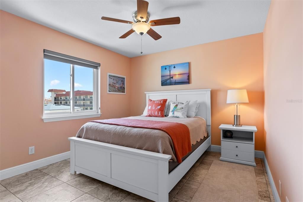 For Sale: $3,650,000 (4 beds, 3 baths, 2128 Square Feet)