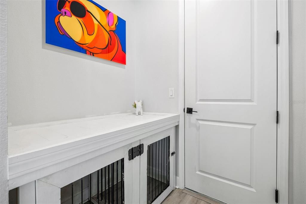 Activo con contrato: $400,000 (5 camas, 3 baños, 2873 Pies cuadrados)