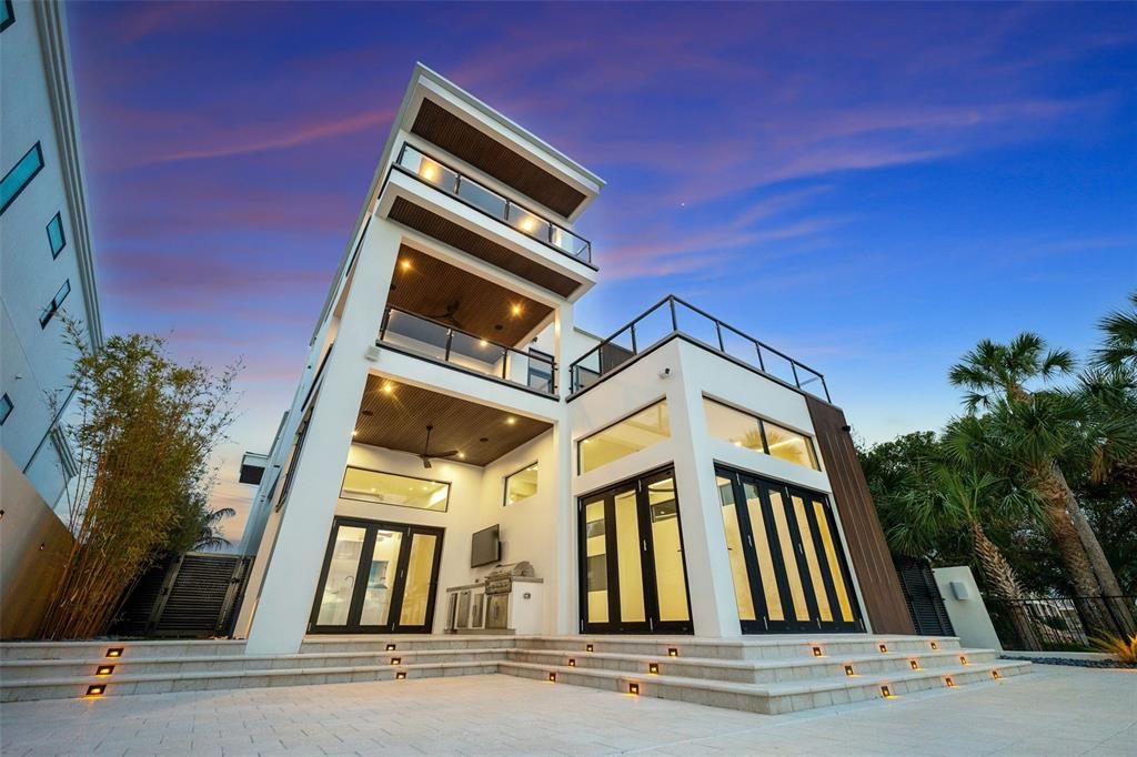 На продажу: $7,495,000 (5 спален, 5 ванн, 5500 Квадратных фут)