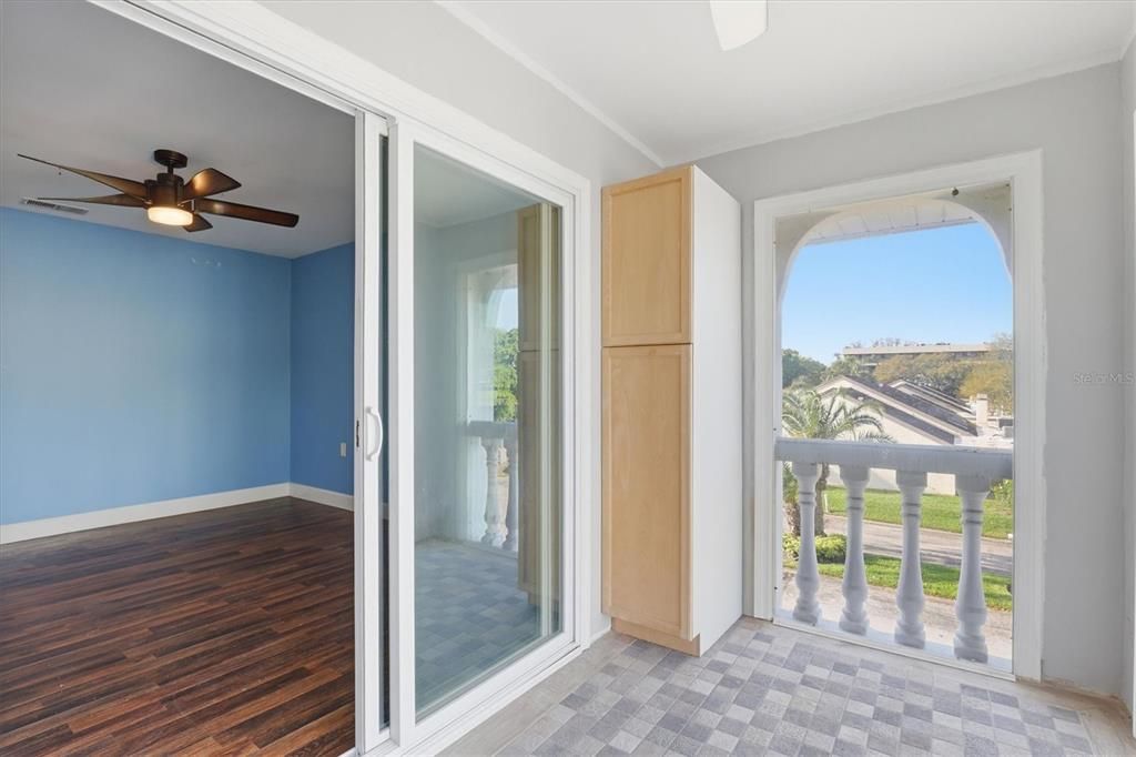 На продажу: $150,000 (2 спален, 2 ванн, 871 Квадратных фут)