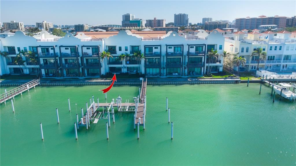 En Venta: $1,899,900 (4 camas, 3 baños, 2794 Pies cuadrados)