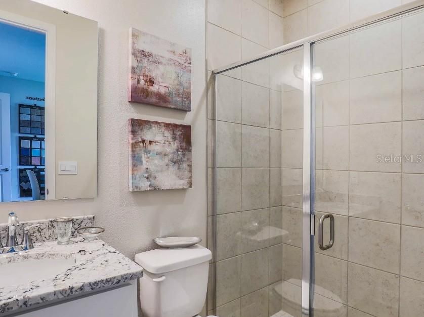 En Venta: $489,900 (4 camas, 3 baños, 2677 Pies cuadrados)