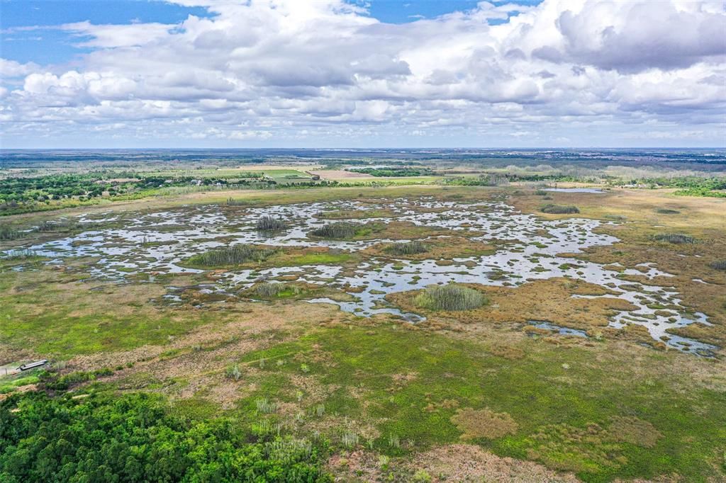 На продажу: $85,000 (0.32 acres)
