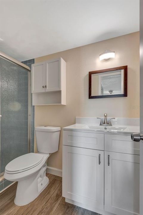Active With Contract: $124,900 (2 beds, 2 baths, 940 Square Feet)