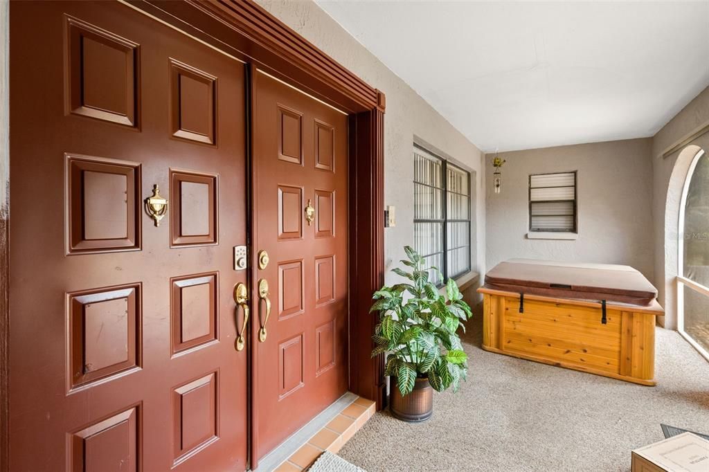 Active With Contract: $430,000 (3 beds, 3 baths, 2204 Square Feet)